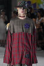 キディル 2024年春夏コレクション - “魅惑”のうちに生きる──異端児の肖像？｜写真30