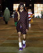 ルイ・ヴィトン 2024年春夏メンズコレクション - ファレル・ウィリアムスによる初のショー｜写真25