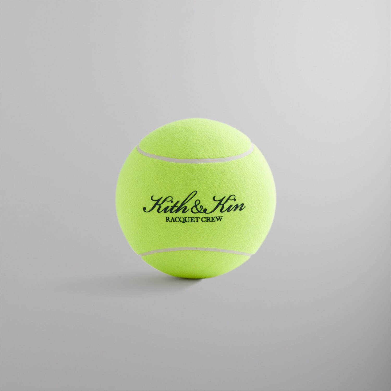 KITH×ウイルソン“テニス”着想の高機能ウェア、コラボロゴ入りのポロシャツ＆ワンピースなど｜写真63