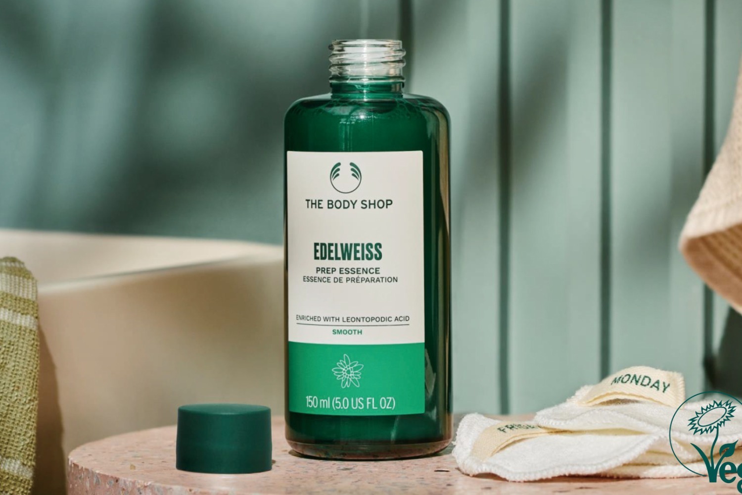 ヴィーガンコスメ｜ザボディショップ「エーデルワイス」の23年夏スキンケア、“ふっくらハリ肌”へ導くヴィーガン化粧水