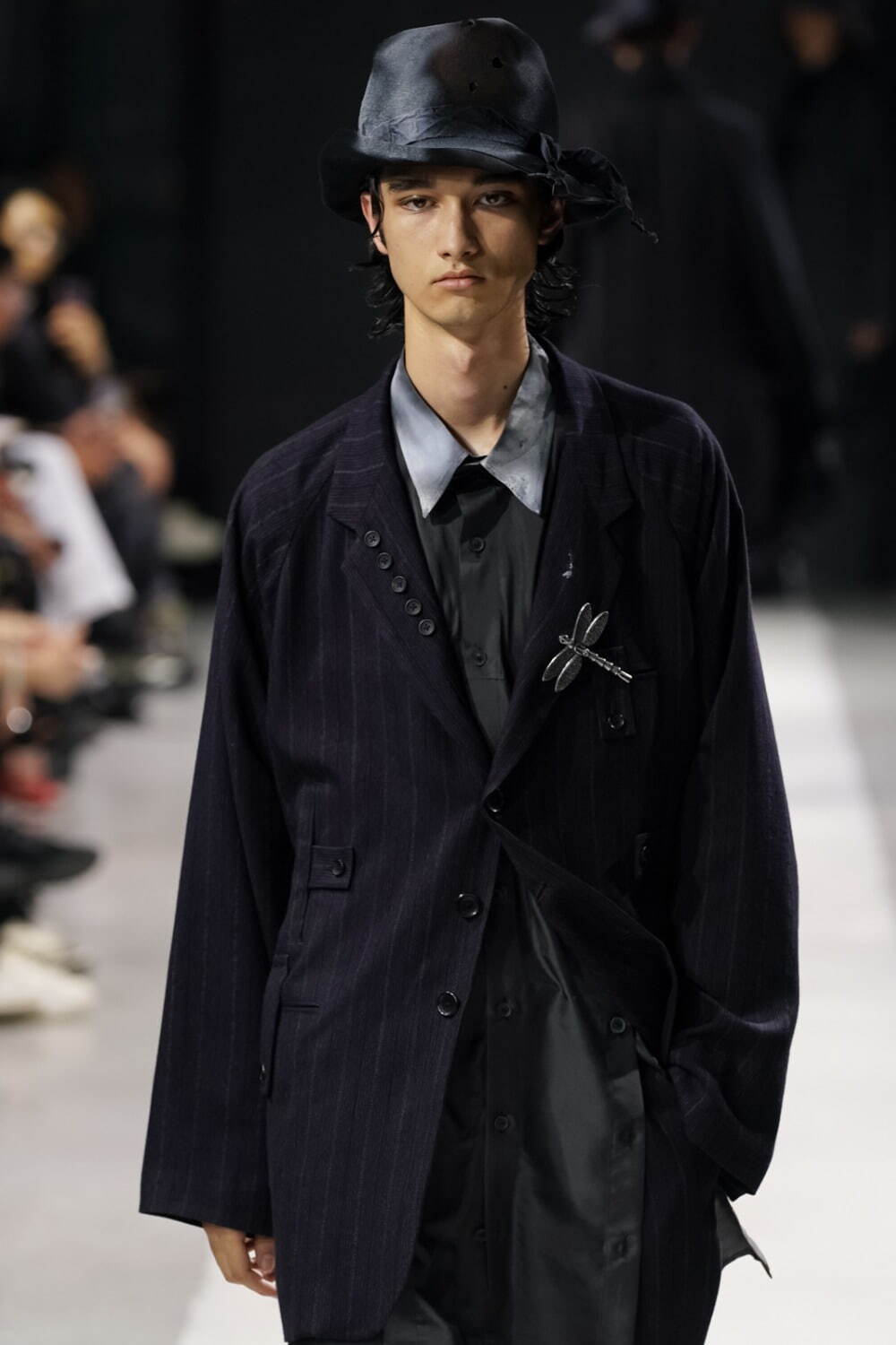 ヨウジヤマモト(Yohji Yamamoto) 2024年春夏メンズコレクション  - 写真8