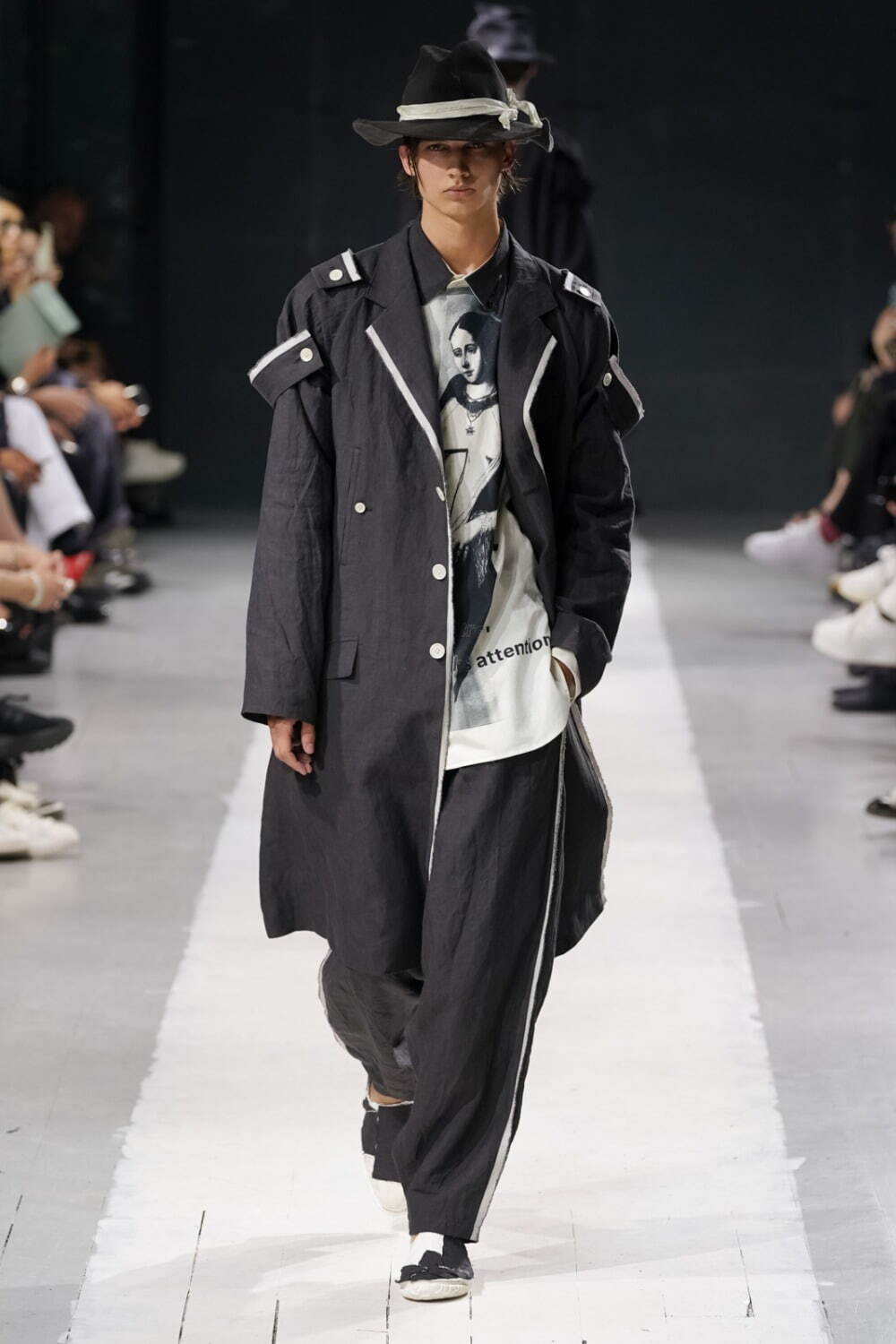 ヨウジヤマモト(Yohji Yamamoto) 2024年春夏メンズコレクション シルエット - 写真11