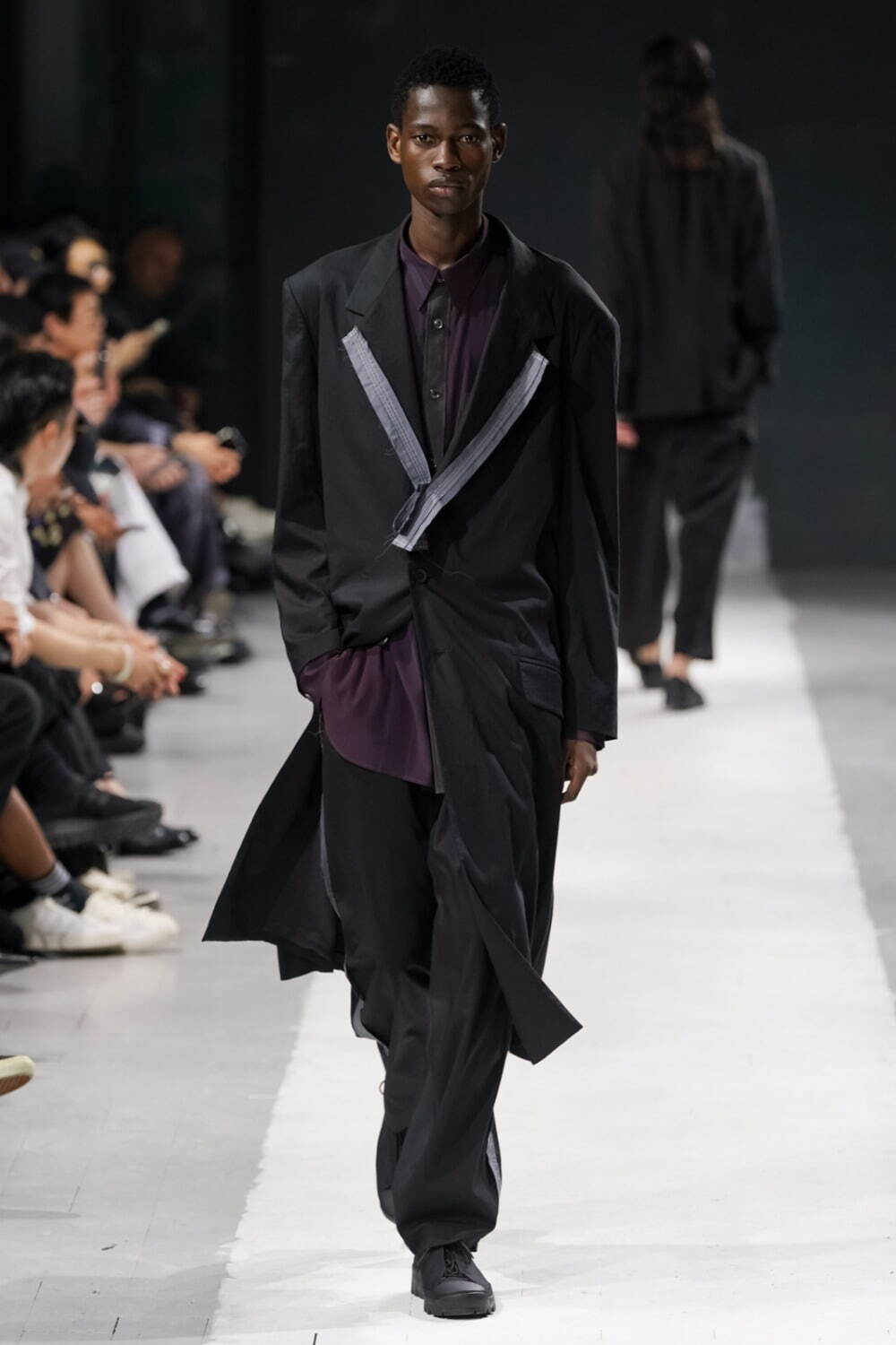 ヨウジヤマモト(Yohji Yamamoto) 2024年春夏メンズコレクション  - 写真38