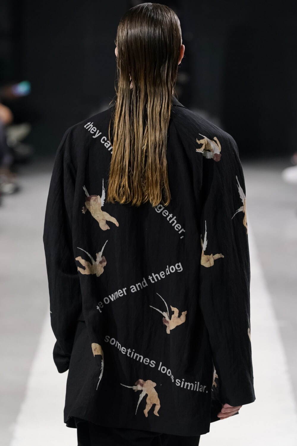 ヨウジヤマモト(Yohji Yamamoto) 2024年春夏メンズコレクション  - 写真55