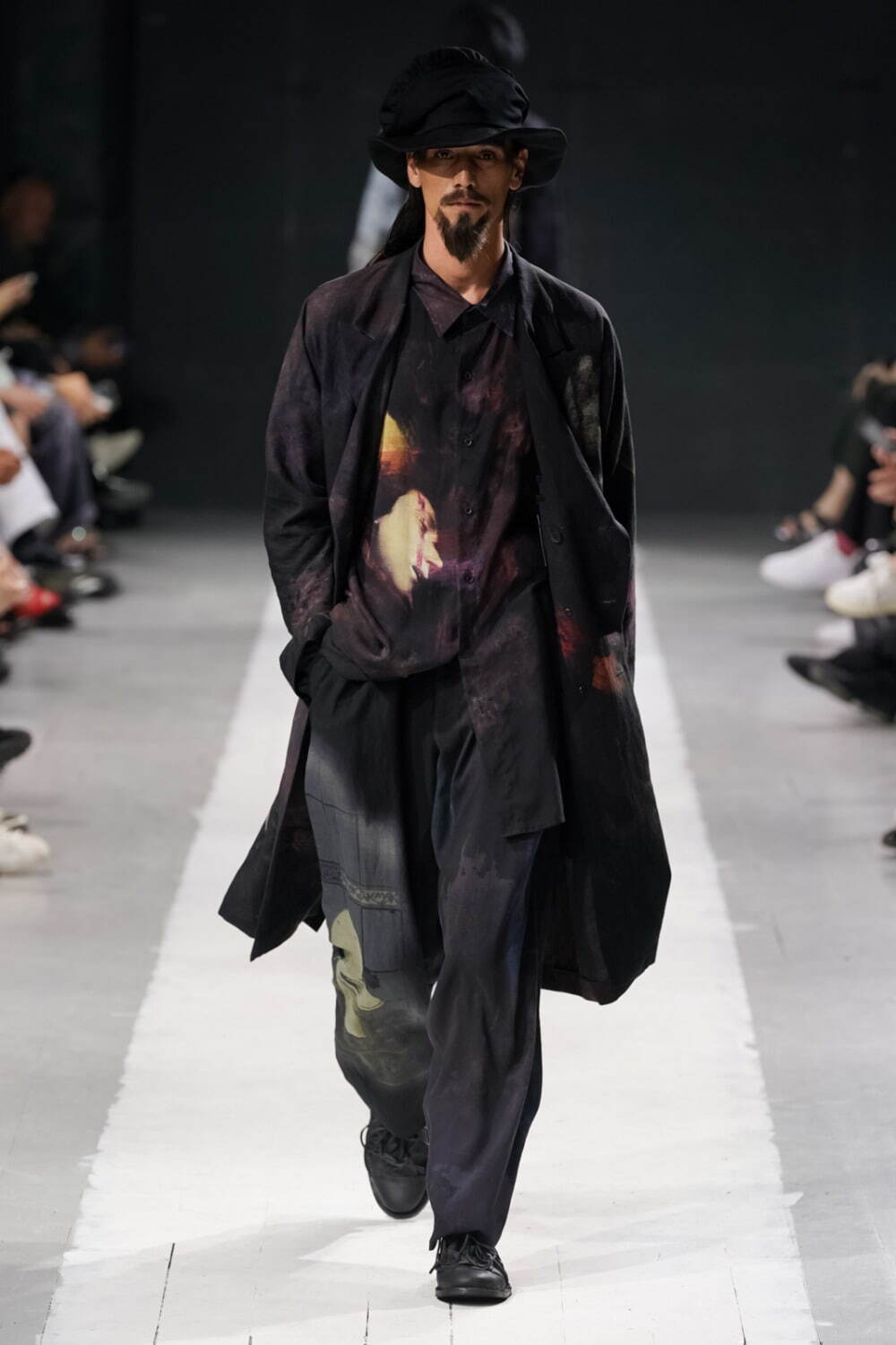 ヨウジヤマモト(Yohji Yamamoto) 2024年春夏メンズコレクション シルエット - 写真23