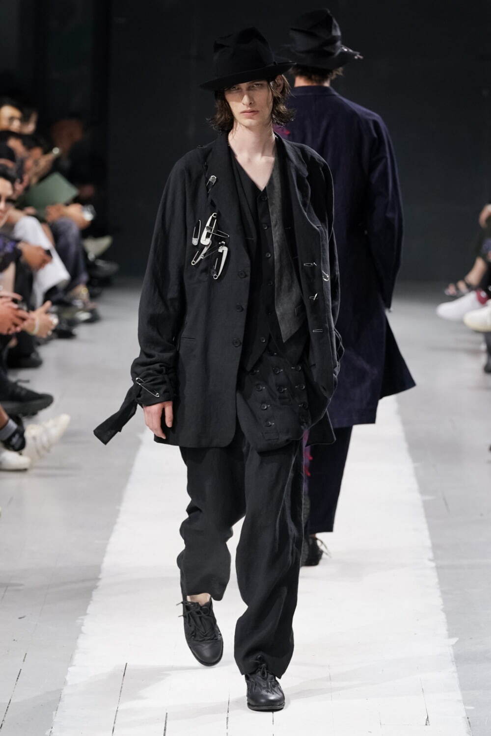 ヨウジヤマモト(Yohji Yamamoto) 2024年春夏メンズコレクション シルエット - 写真34