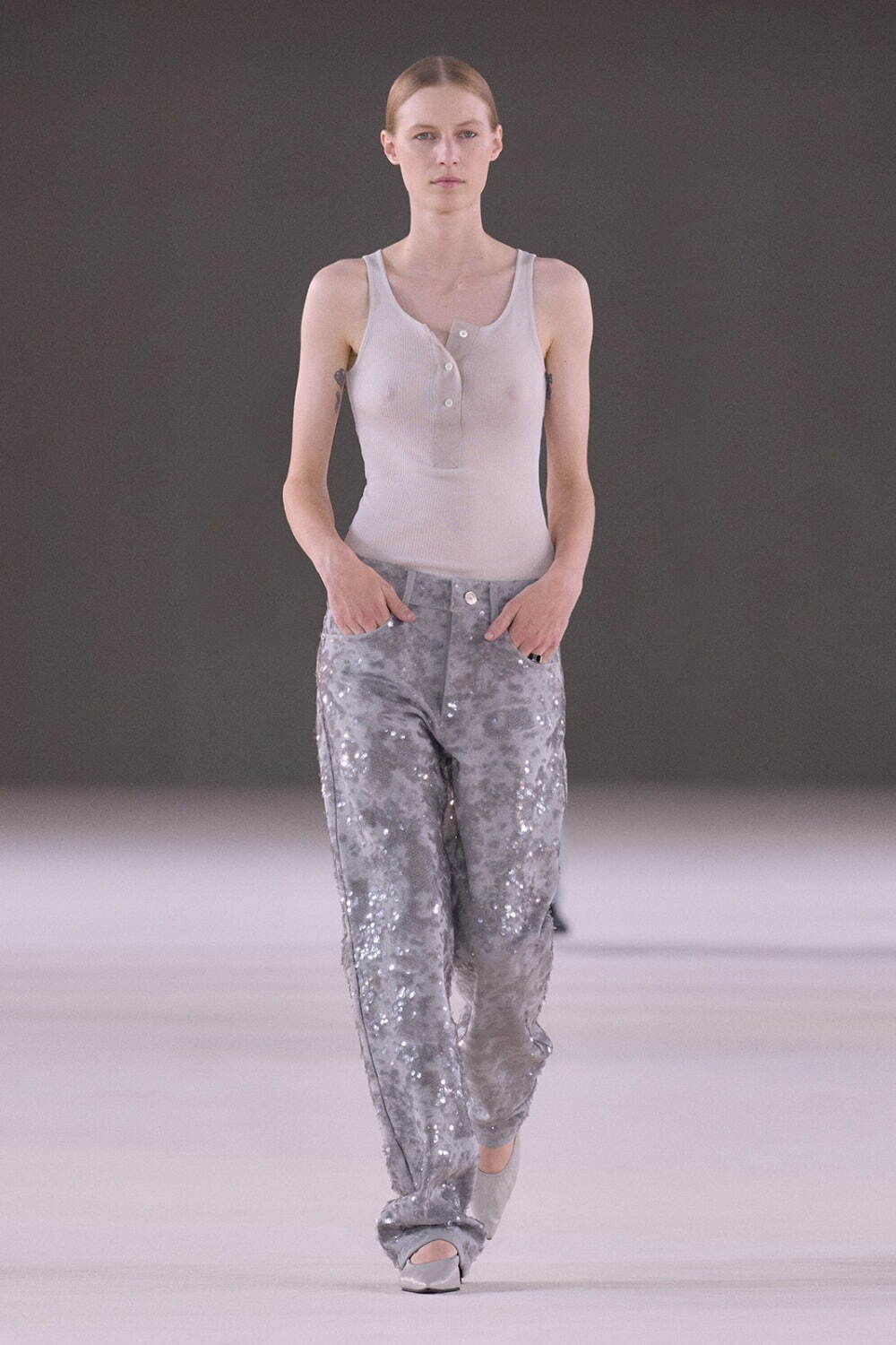 アミ パリス(Ami Paris) 2024年春夏ウィメンズ&メンズコレクション  - 写真14