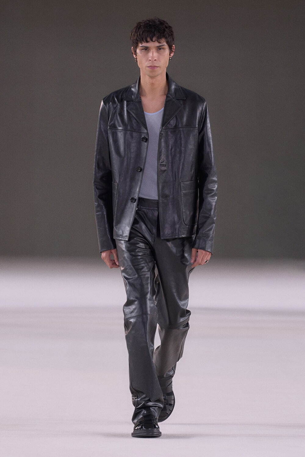 アミ パリス(Ami Paris) 2024年春夏ウィメンズ&メンズコレクション  - 写真17