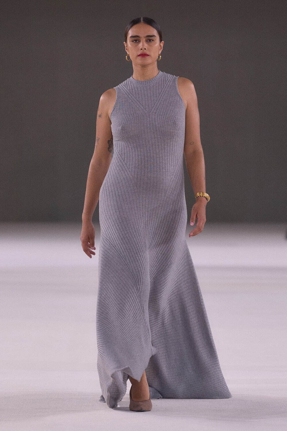 アミ パリス(Ami Paris) 2024年春夏ウィメンズ&メンズコレクション  - 写真47