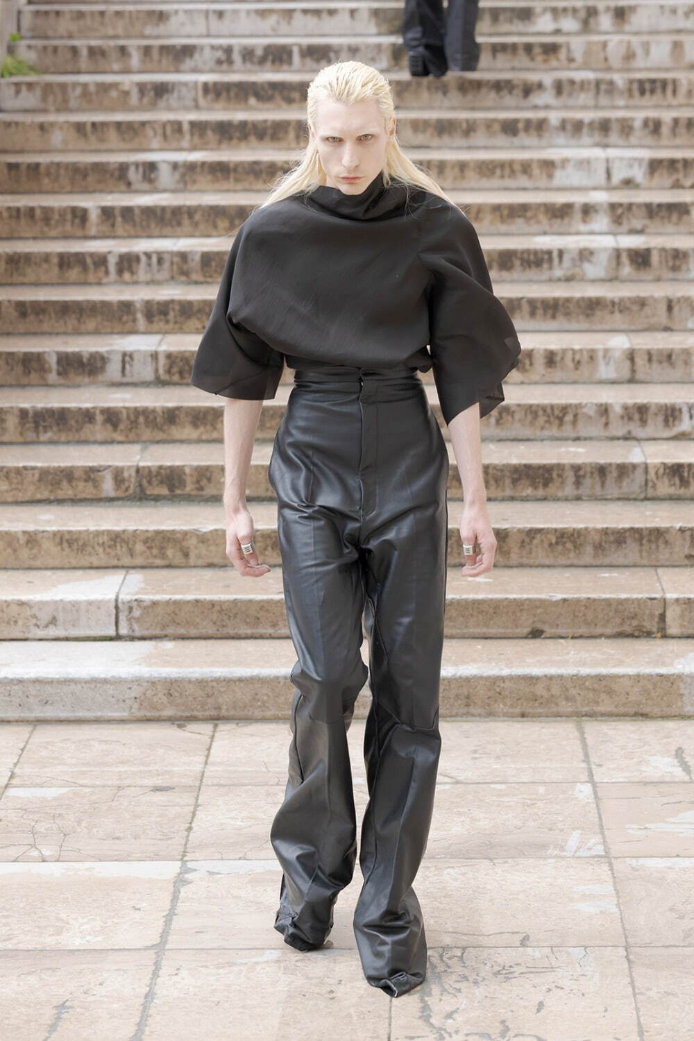 リック・オウエンス(Rick Owens) 2024年春夏メンズコレクション  - 写真8