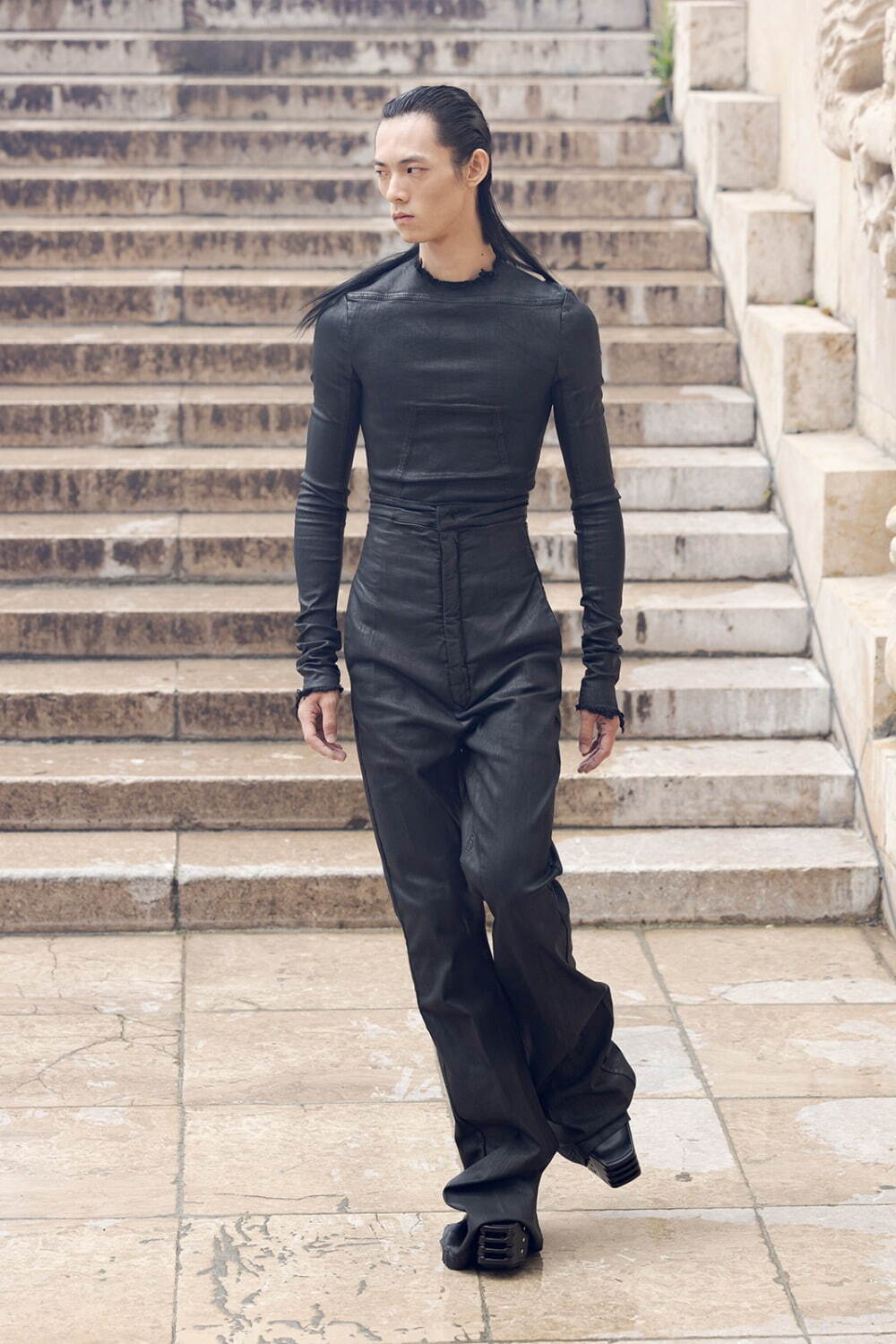リック・オウエンス(Rick Owens) 2024年春夏メンズコレクション  - 写真19