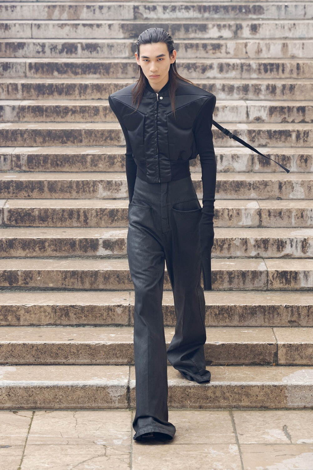 リック・オウエンス(Rick Owens) 2024年春夏メンズコレクション  - 写真21
