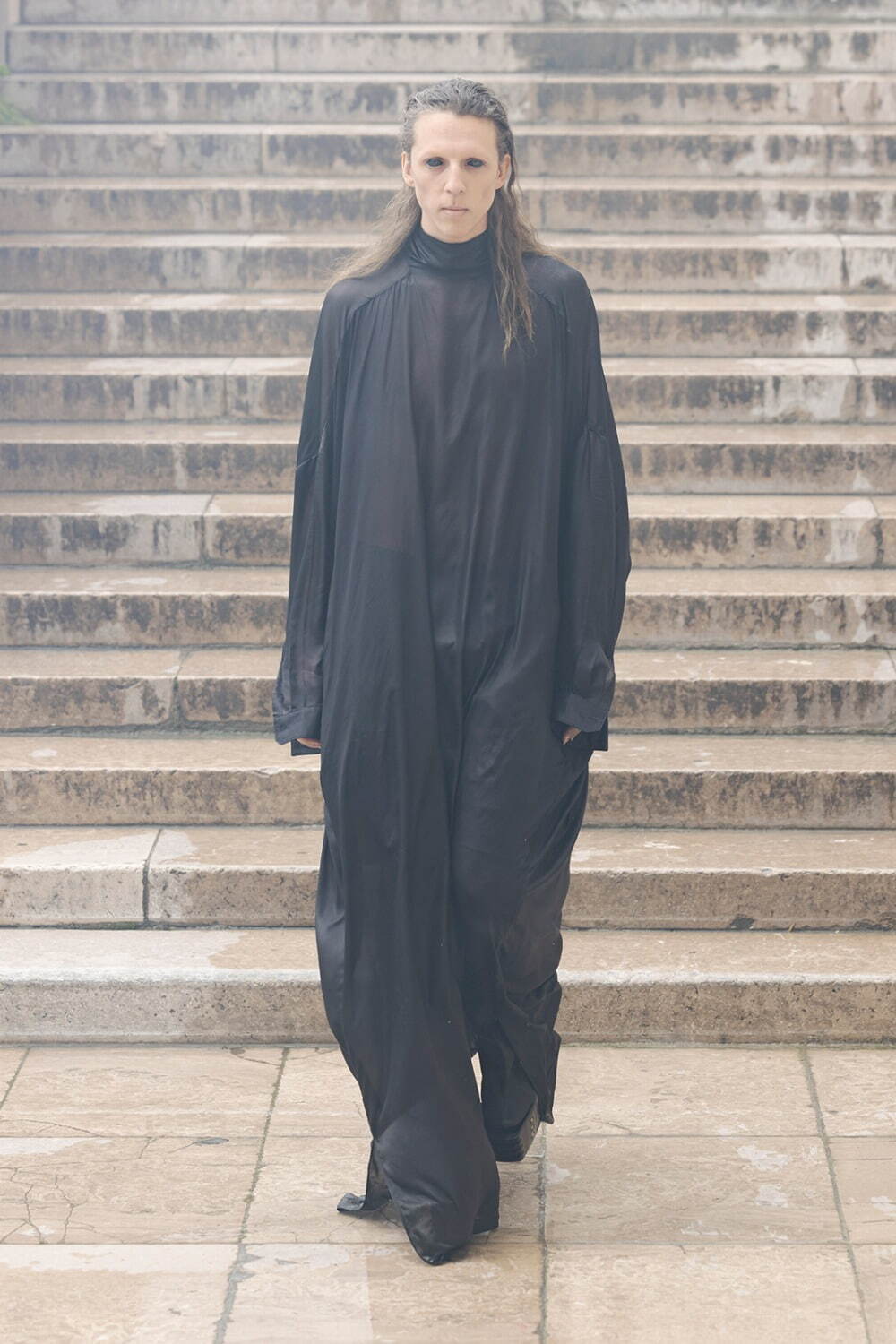 リック・オウエンス(Rick Owens) 2024年春夏メンズコレクション  - 写真33