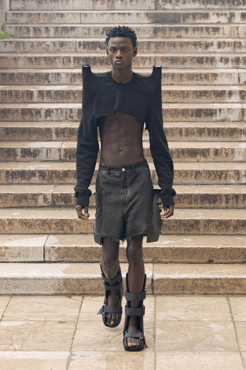 リック・オウエンス(Rick Owens) 2024年春夏メンズコレクション  - 写真35