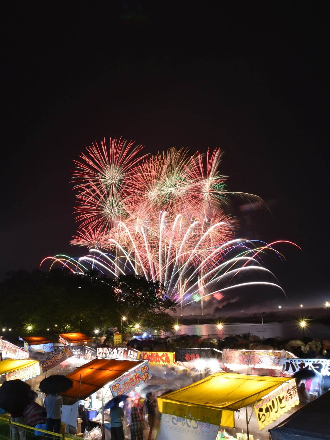 日本三大花火競技大会「第71回伊勢神宮奉納全国花火大会」日本屈指の花火師が約9,000発を打ち上げ｜写真3