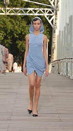 ケンゾー 2024年春夏コレクション - 橋の上に交わる東洋と西洋｜写真29