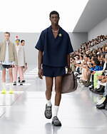 【夏コーデを完成させるボトムス♪】DIOR ショートパンツ Dior(ディオール) ショートパンツ(レディース) - 海外通販のBUYMA