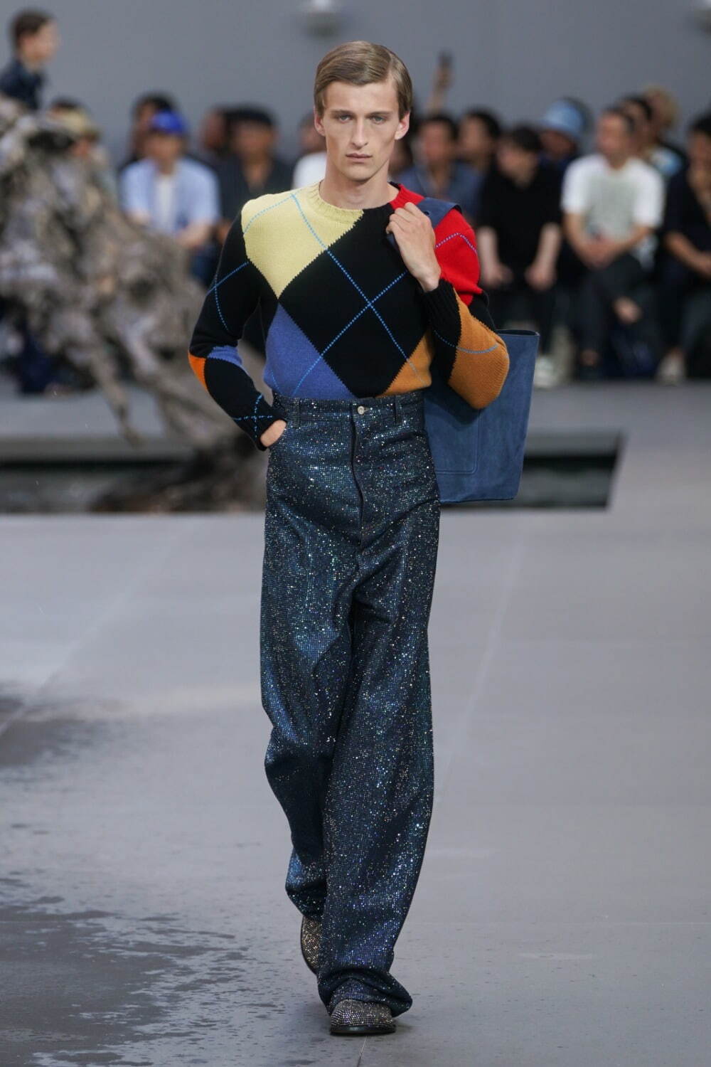 ロエベ(LOEWE) 2024年春夏メンズコレクション - ファッションプレス