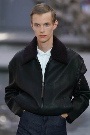 LOEWEロエベ メッシュ風 革 ジャケット | skisharp.com