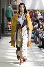 カラー 2024年春夏コレクション - 春の嵐｜写真37