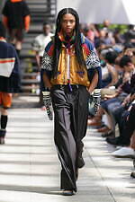 カラー 2024年春夏コレクション - 春の嵐｜写真77