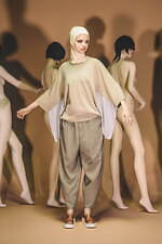 アンダーカバー 2024年リゾートウィメンズコレクション、袖を通す喜び｜写真37