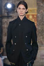 ベッドフォード 2024年春夏コレクション - 朝、香りたつ色気と官能｜写真22