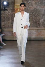 ベッドフォード 2024年春夏コレクション - 朝、香りたつ色気と官能｜写真53