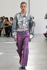 ダブレット 2024年春夏コレクション - それは本当？──表層に遊ぶ｜写真26