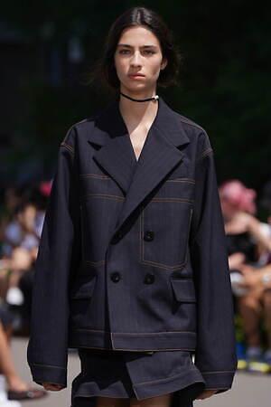 サカイ(sacai) 2024年春夏ウィメンズ&メンズコレクション  - 写真2
