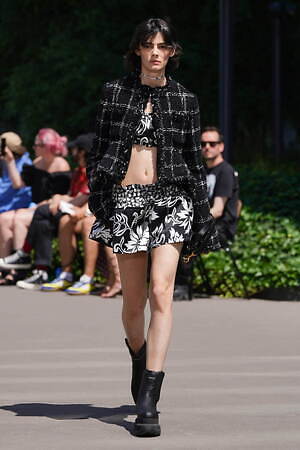 サカイ(sacai) 2024年春夏ウィメンズ&メンズコレクション  - 写真72