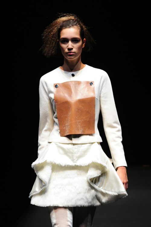 ナオシ サワヤナギ 2010-11年秋冬<span>コレクション</span> - 写真3
