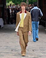 ウェールズ・ボナー 2024年春夏コレクション - ランナーへのオマージュ｜写真19