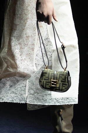 フェンディ(FENDI) フェンディ カモン FF｜写真8