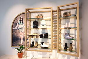 UGG“アジア初”の旗艦店が東京・原宿に、全2フロア構成＆限定アイテムや先行販売も｜写真12