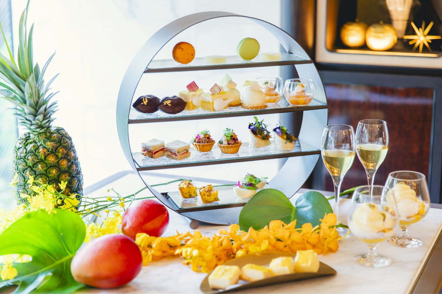 パルフェ｜フォションホテル京都「トロピカルアフタヌーンティー」パイナップルのムースなど南国スイーツ