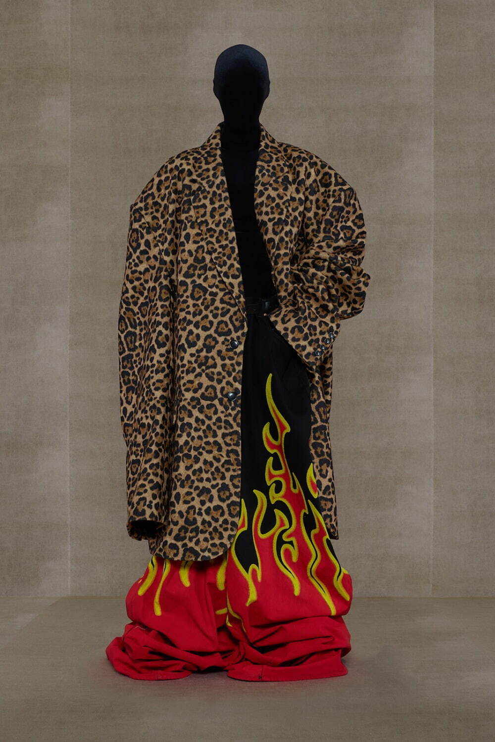ヴェトモン(VETEMENTS) 2024年春夏ウィメンズ&メンズコレクション  - 写真27