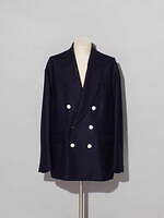 シュタイン“上質フラノ素材”のブレザー、インターナショナルギャラリー ビームス別注で｜写真1