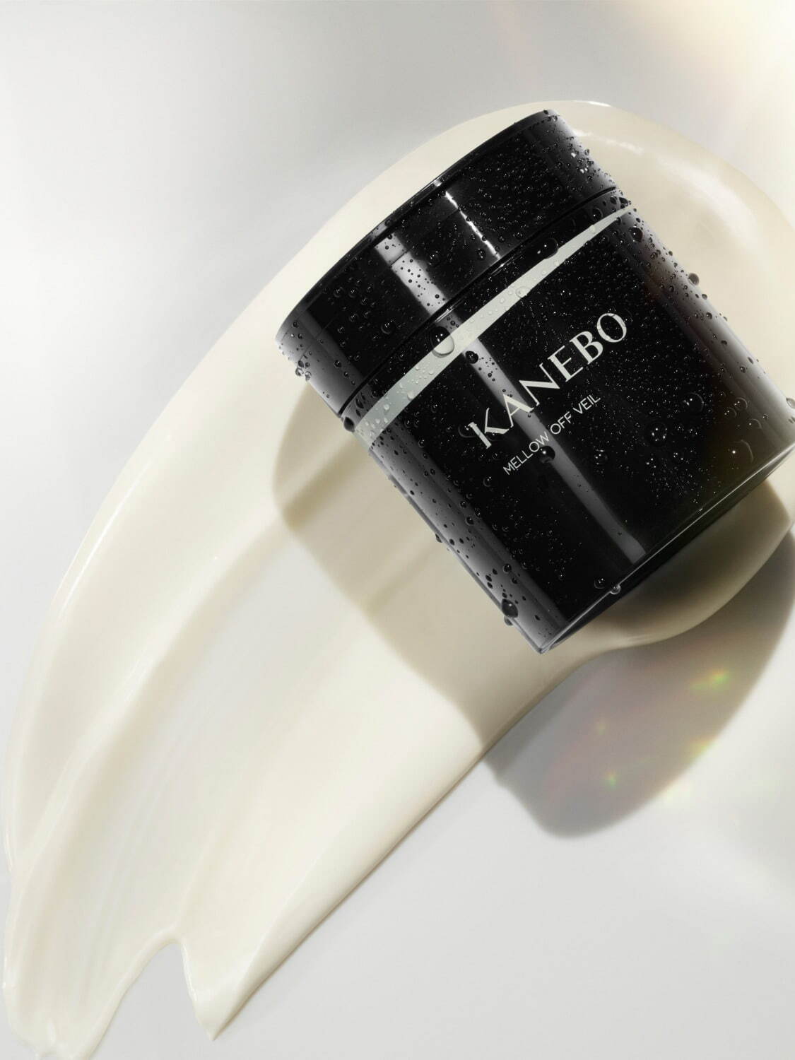 カネボウ、“とろける”クリームクレンジングで簡単スマートにメイクオフ!