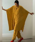 HaaT新作ウェア、“2種類のフリンジ”を効かせたジャケット＆刺繍ステッチ入りポンチョなど｜写真4