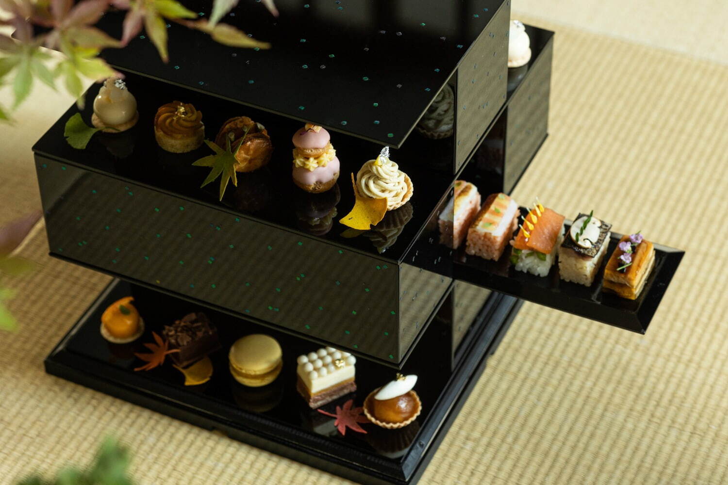 星のや東京“茶の湯”着想の秋アフタヌーンティー、和栗モンブラン＆スイートポテトなど｜写真2