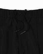 ミタスニーカーズ×ユナイテッド アローズ＆サンズ、“Dカン付き”の上品パンツ＆ショーツ｜写真19