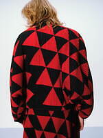 オム プリッセ イッセイ ミヤケ“図形が織りなす”新作ウェア、立体シルエットのプリーツコートなど｜写真11