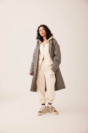 ア ベイシング エイプ(A BATHING APE) 2023-24年秋冬ウィメンズコレクション  - 写真1