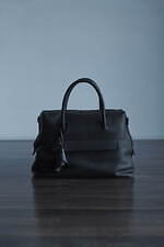 ディスコード ヨウジヤマモト新作バッグ、“変形”する3WAYショルダー＆1点物が新宿の限定ストアで｜写真6