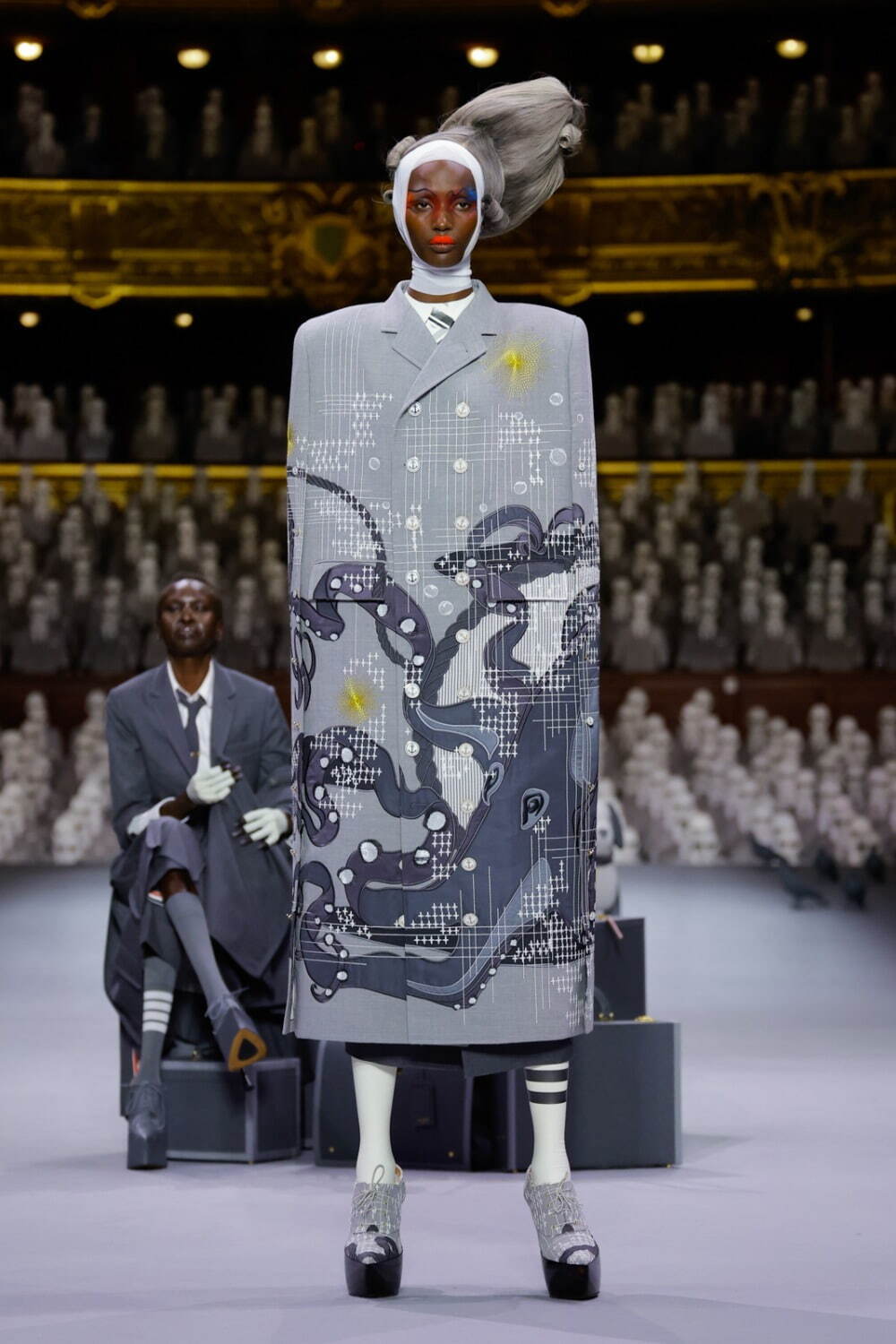 トム ブラウン オートクチュール(THOM BROWNE Haute Couture) 2024年春夏ウィメンズ&メンズコレクション  - 写真43