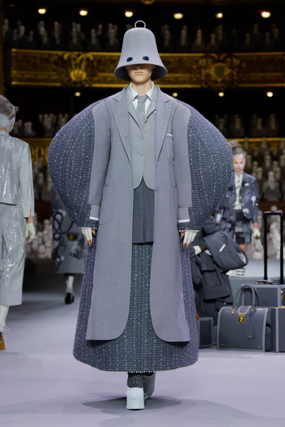 トム ブラウン オートクチュール(THOM BROWNE Haute Couture) 2024年春夏ウィメンズ&メンズコレクション  - 写真45