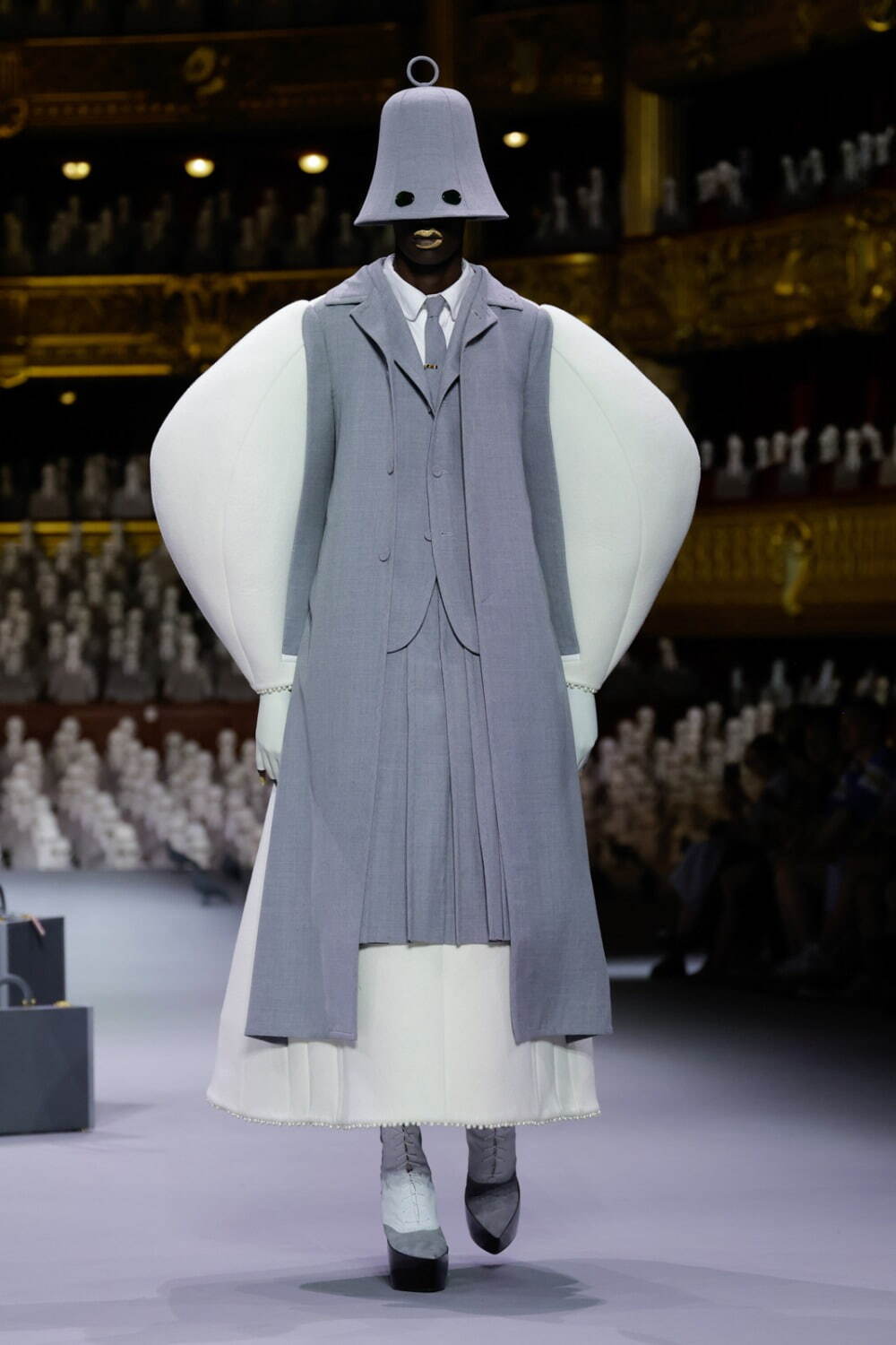 トム ブラウン オートクチュール 2024年春夏<span>コレクション</span> - 写真50