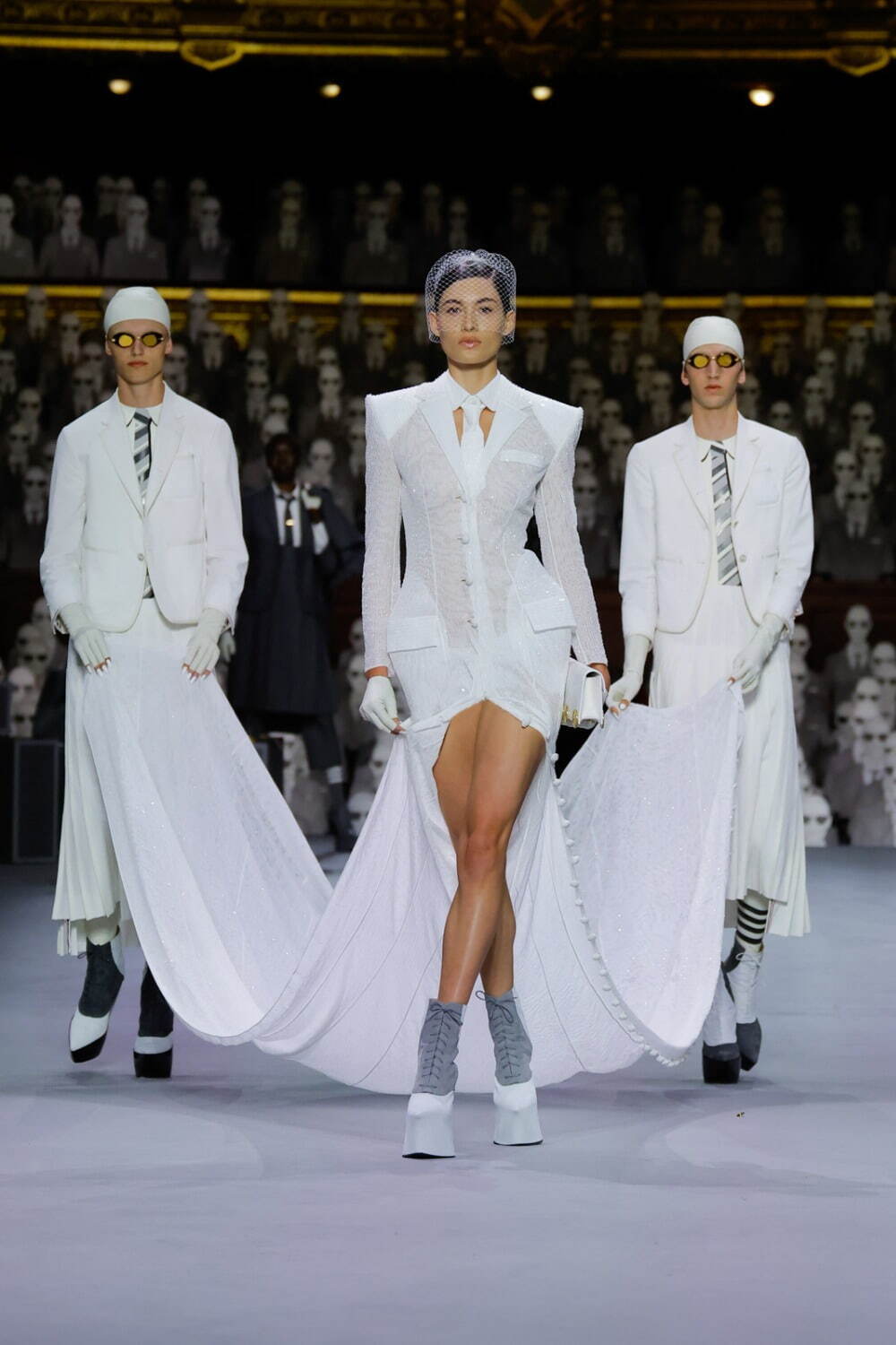 トム ブラウン オートクチュール(THOM BROWNE Haute Couture) 2024年春夏ウィメンズ&メンズコレクション  - 写真55