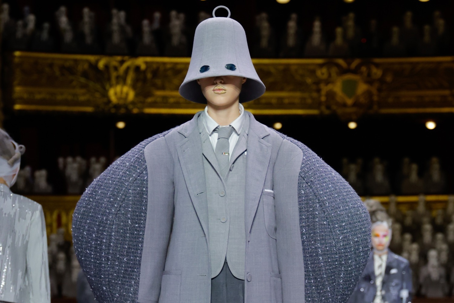 THOM BROWNE トムブラウン ジャケット ブルゾン アウター